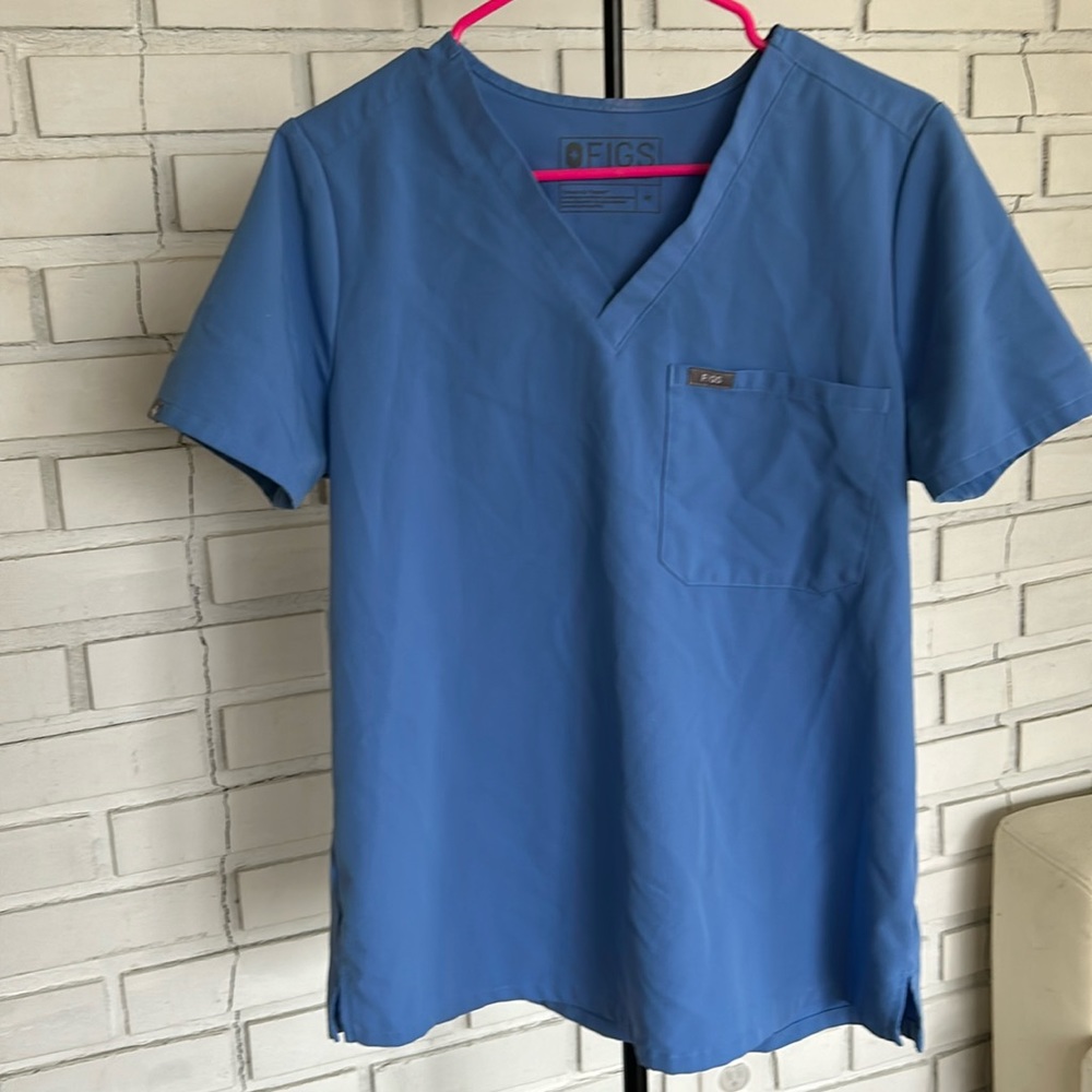 Figs Catarina scrub top light blue M